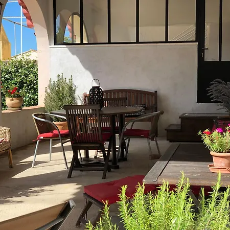 Au Coeur De Valensole, Calme Et Douceur Provencale * 瓦朗索尔