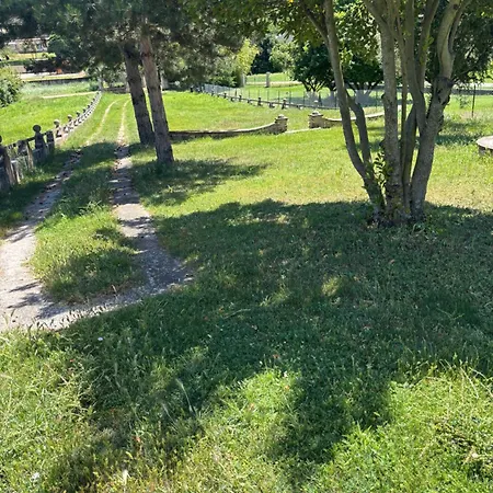 Au Coeur De Valensole, Calme Et Douceur Provencale
