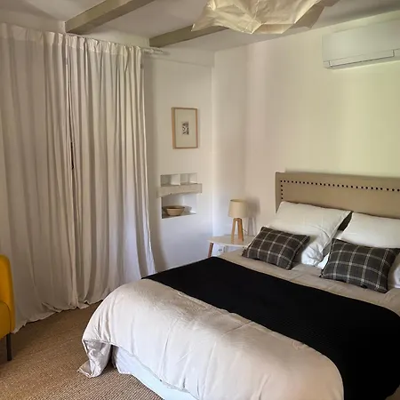 公寓 Au Coeur De Valensole, Calme Et Douceur Provencale